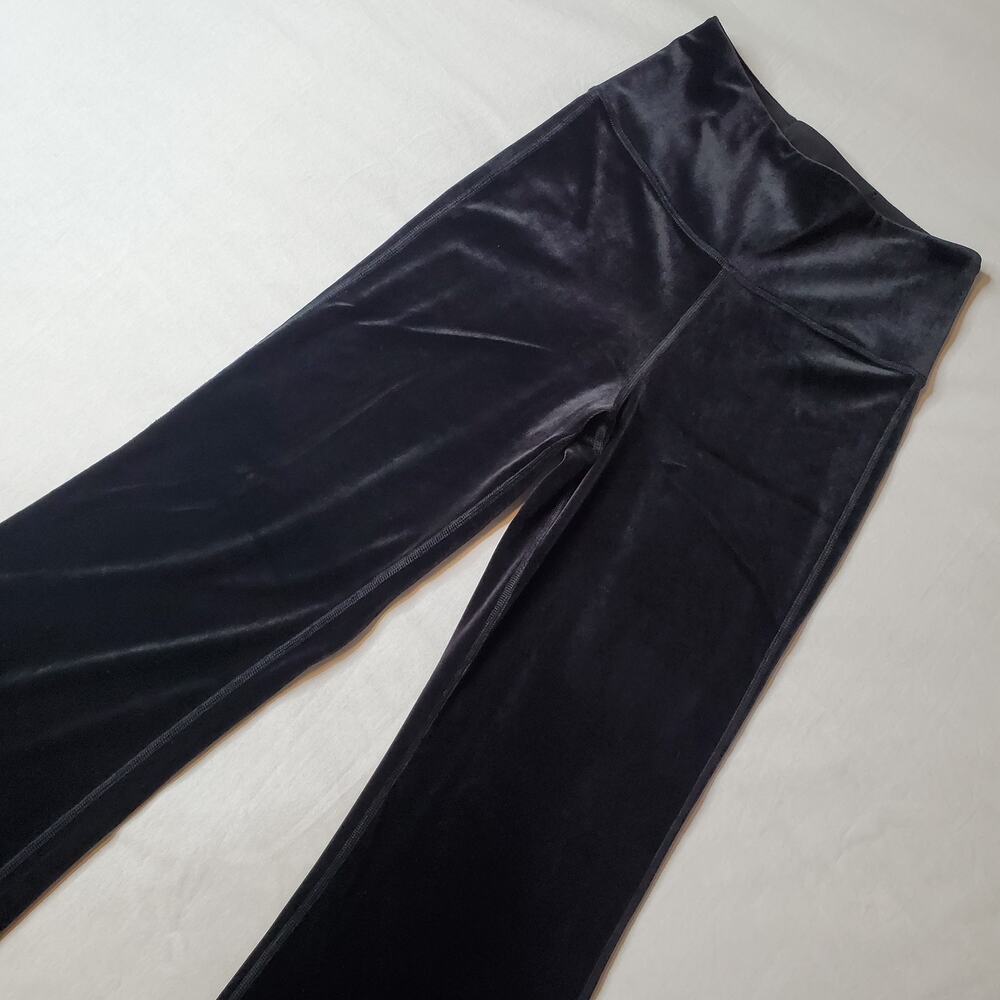 Athleta Women's Size XS Elation Velvet Flare Pant Black 468081